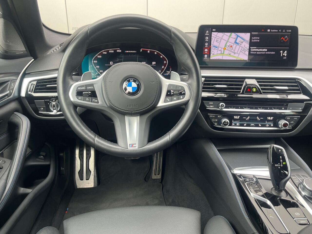 BMW 5-SERIE M550i xDrive Service Inclusief Plus Garantie tot 24-04-2027