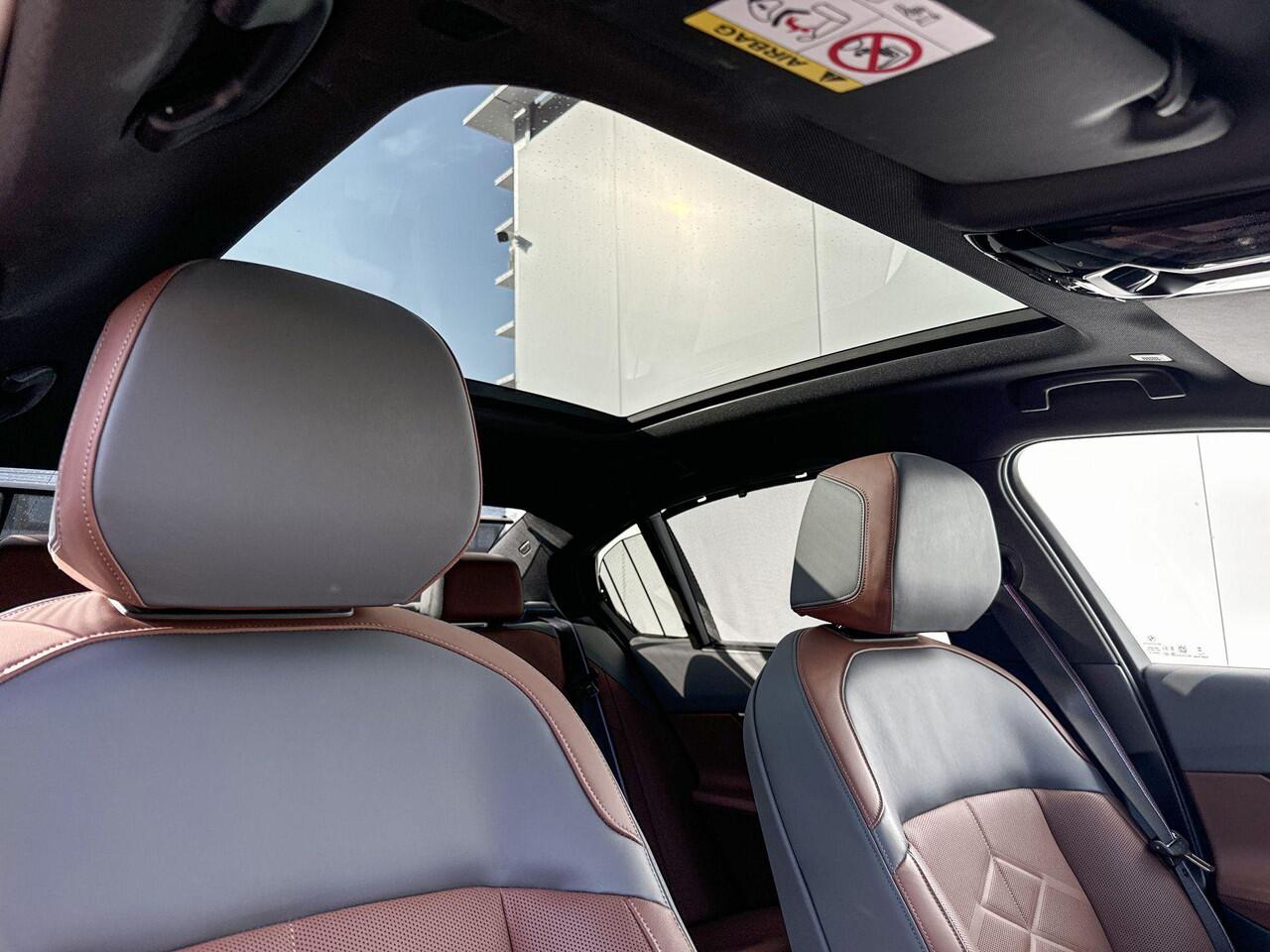 BMW 5-SERIE Sedan 550e xDrive M-Sport Pro / Bowers & Wilkins / Driving Assistant Professional / Head-Up / Parking Assistant Professional / Stoelventilatie / Stoelventilatie / Trekhaak Zwenkbaar / 20 Inch / Selections