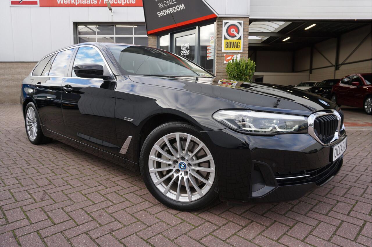 BMW 5-SERIE Touring 530e Business Edition Plus Sensatec
