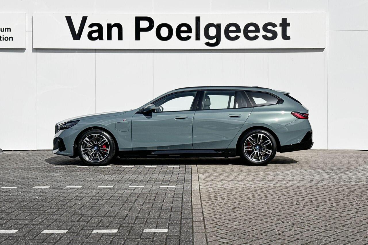 BMW 5-SERIE Touring 530e | Innovation Pack | M Sport | Harman-Kardon | Comfortstoelen