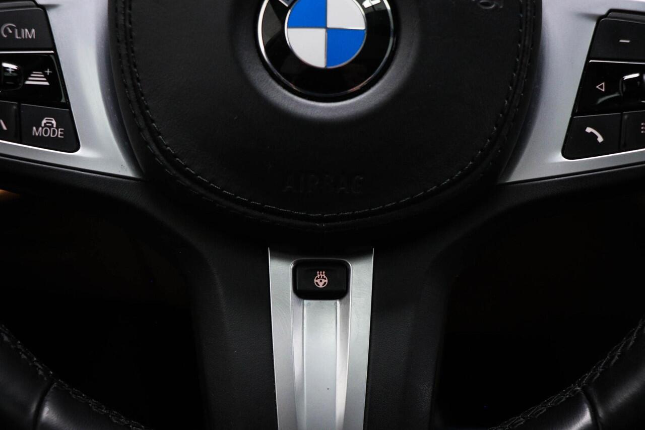 BMW 5-SERIE Touring 540i xDrive High Executive | LASER LED | HEAD UP | PANORAMADAK | 360 CAMERA | TREKHAAK