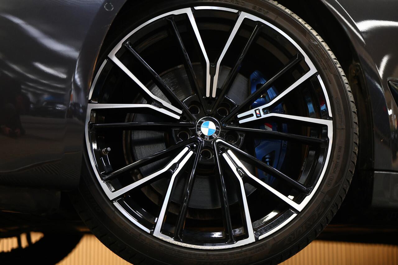 BMW 5-SERIE Touring 530i xDrive M-Sport PANO HUD ACC CAM AMBIENT TRKH '21