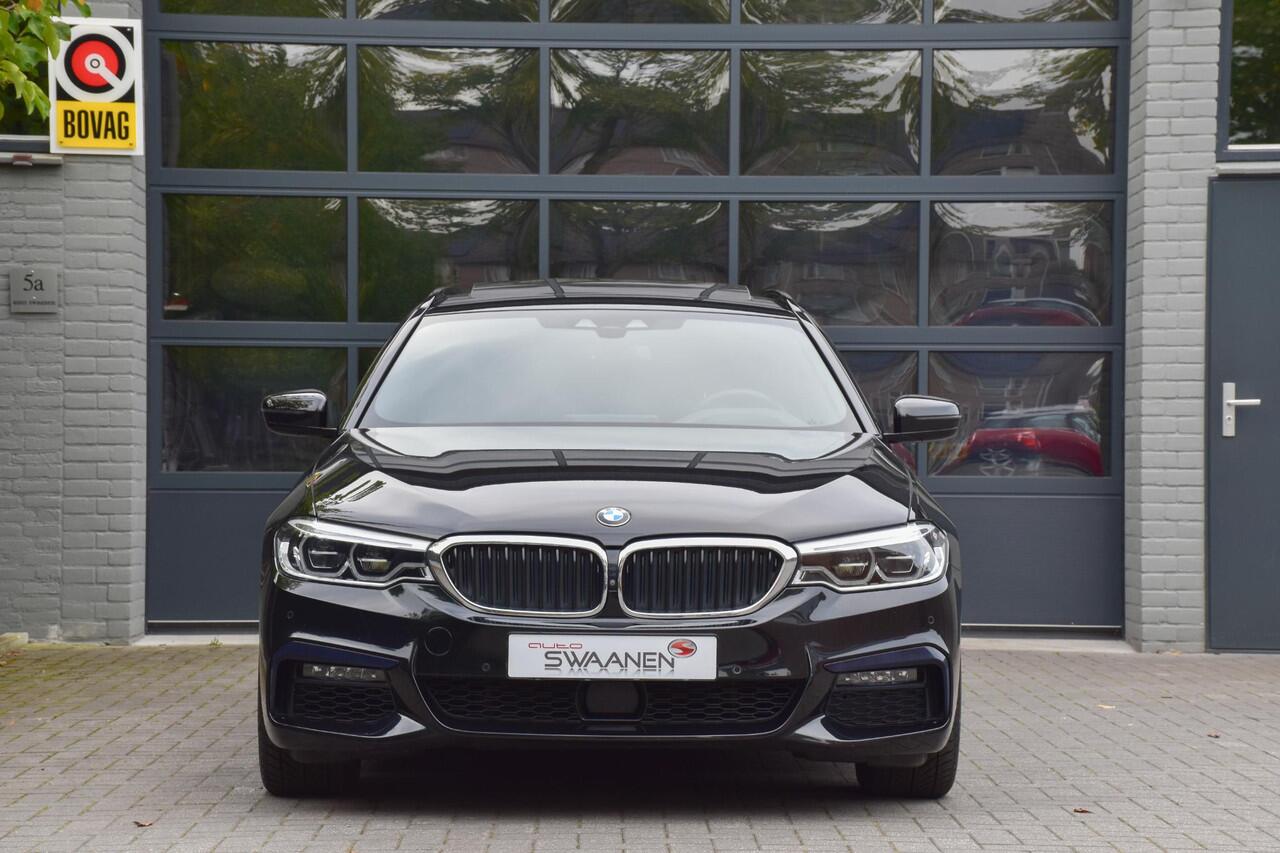 BMW 5-SERIE Touring 540i xDrive High Executive