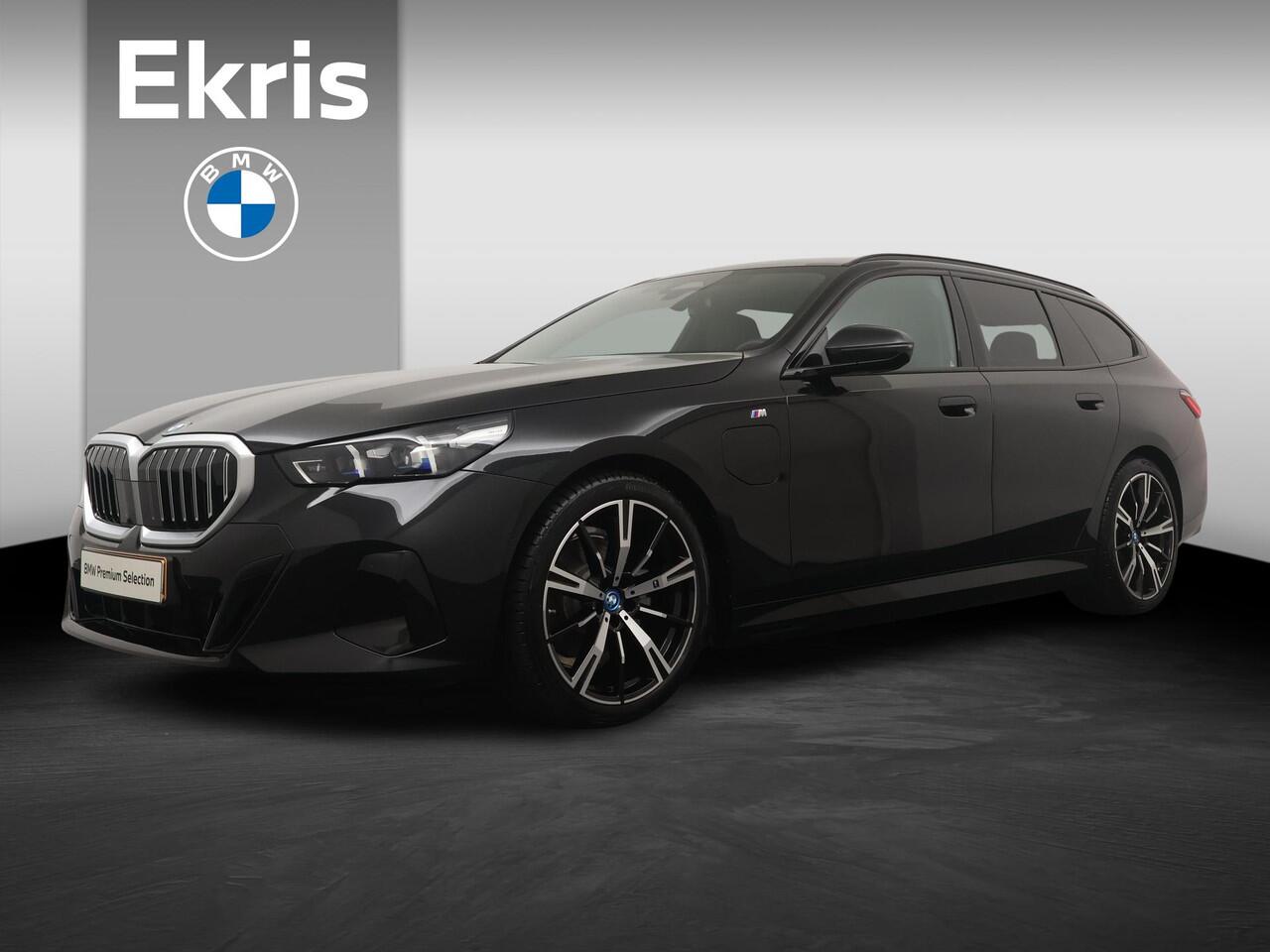 BMW 5-SERIE Touring 530e M Sportpakket | Panoramadak | Trekhaak | Driving Assistant Plus | Harman Kardon |