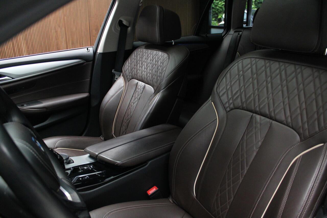 BMW 5-SERIE Touring 530e xDrive Panodak Leder Camera Memory ACC Elektr. achterklep Virtual Carplay LED Stoelverwarming DAB