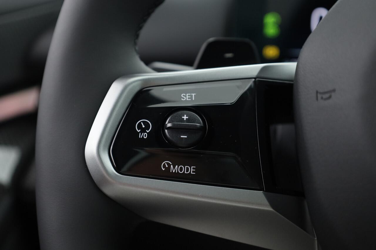 BMW 5-SERIE 530e xDrive M Sport | Pano | HUD | Harman Kardon | 360cam | Stoelventi. | Memory seats