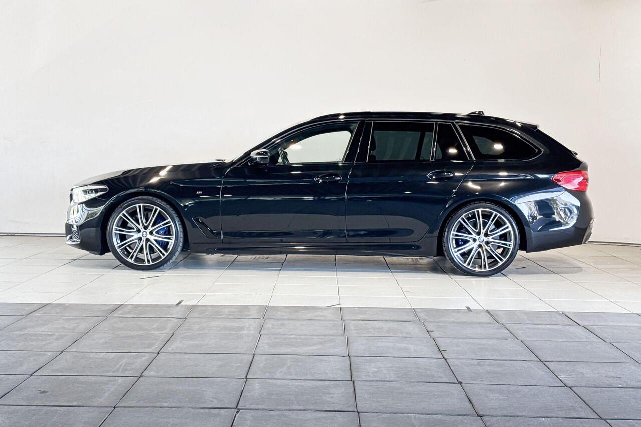 BMW 5-SERIE Touring 540i xDrive High Executive Edition M Sportpakket Aut.