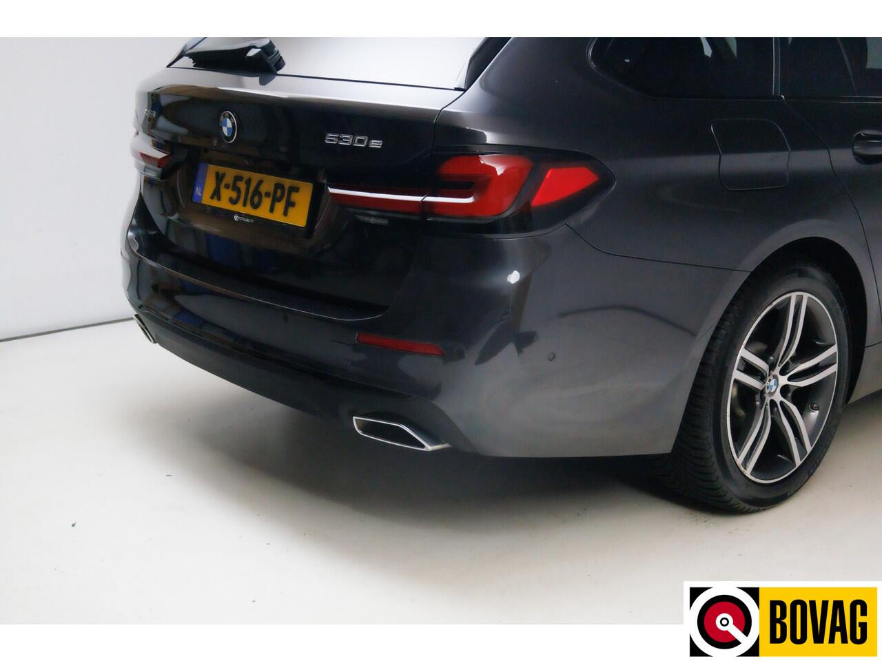 BMW 5-SERIE Touring 530e xDrive M-Sport 293 PK | Laser Led | Leder | Camera | All season | Head-up | Elec. klep PDC V+A, Driving assistant, Adaptive Cruise, Displaysleutel