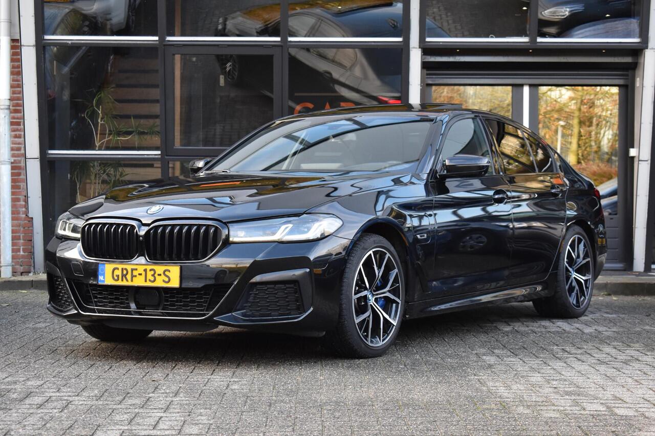 BMW 5-SERIE 530e Business Edition Plus M-Pakket HUD Pano Kuipstoelen ACC H&K