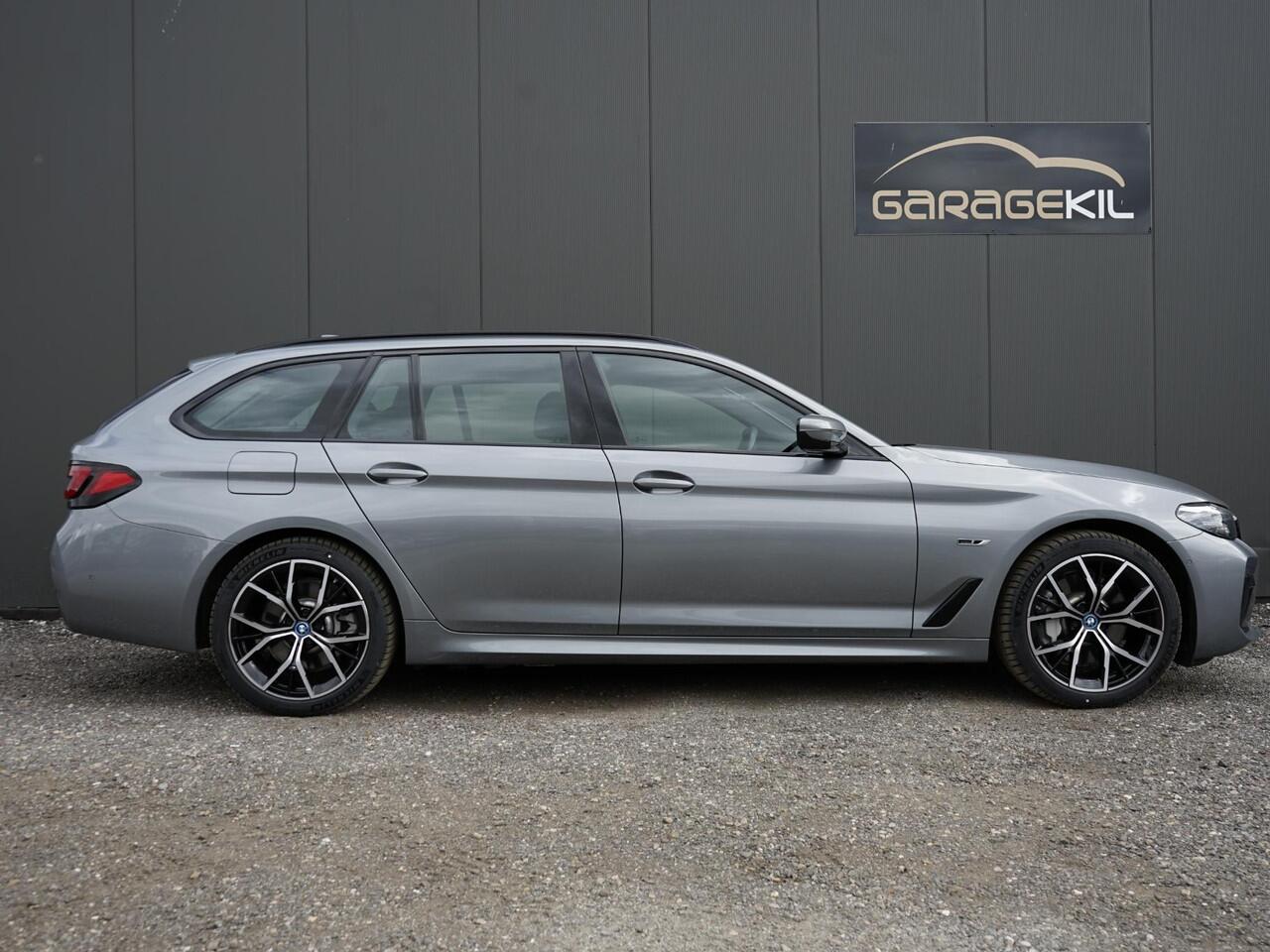 BMW 5-SERIE Touring 530e M-Sport 1e eig. / Dealeronderh. / HiFi / Trekhaak / Active Guard / Lederen bekleding / Adaptieve Cruisecontrol