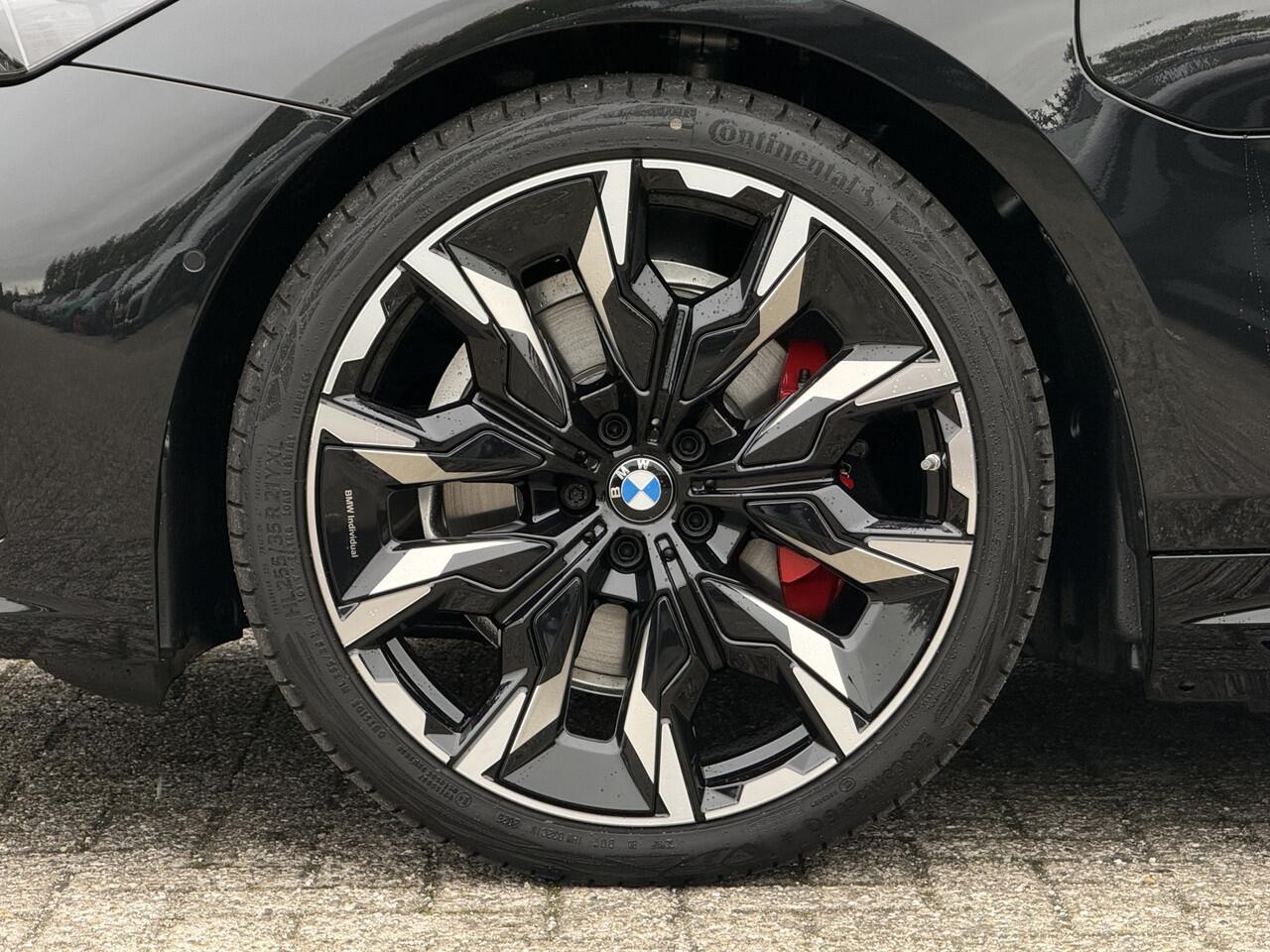 BMW 5-SERIE Touring 530e | M-Sport Pro | 21'' | Panorama | Harman/Kardon | Elek. Trekhaak