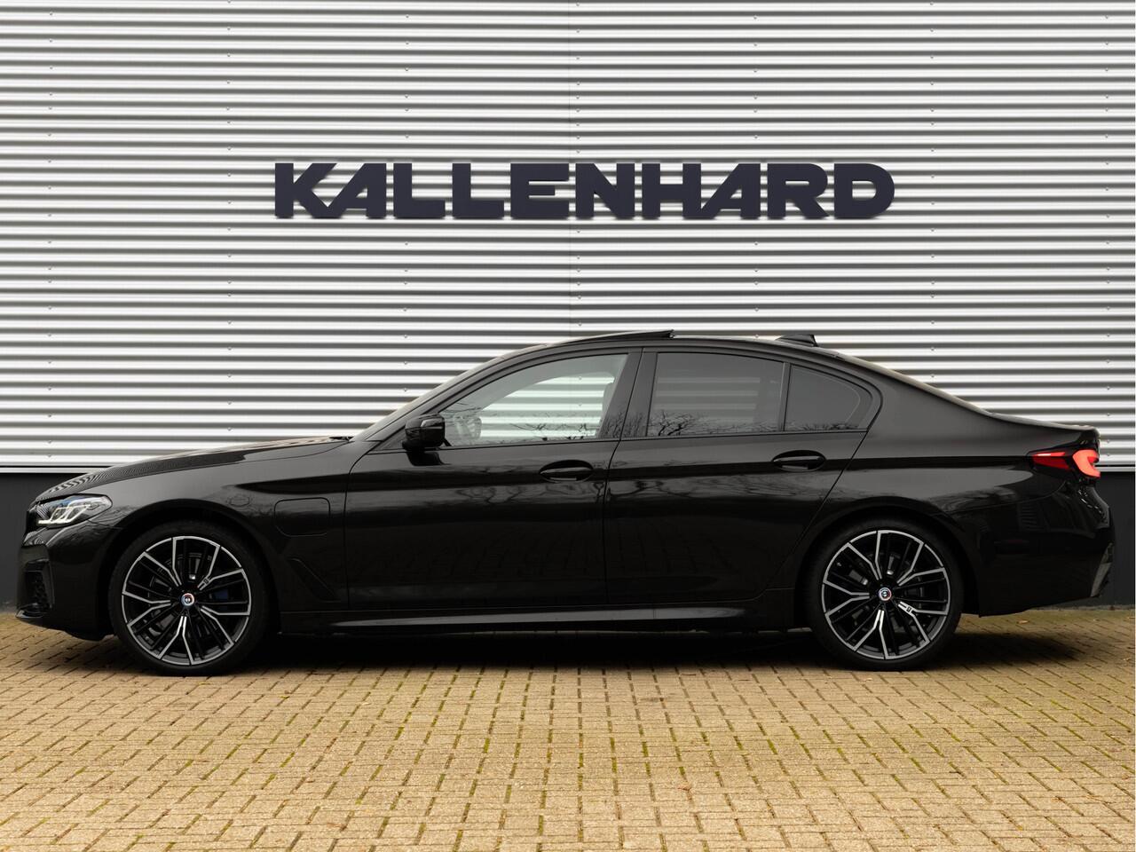 BMW 5-SERIE 530e M-Sport - Individual ''Crystal Casserit Black'' - Dak - Head-Up