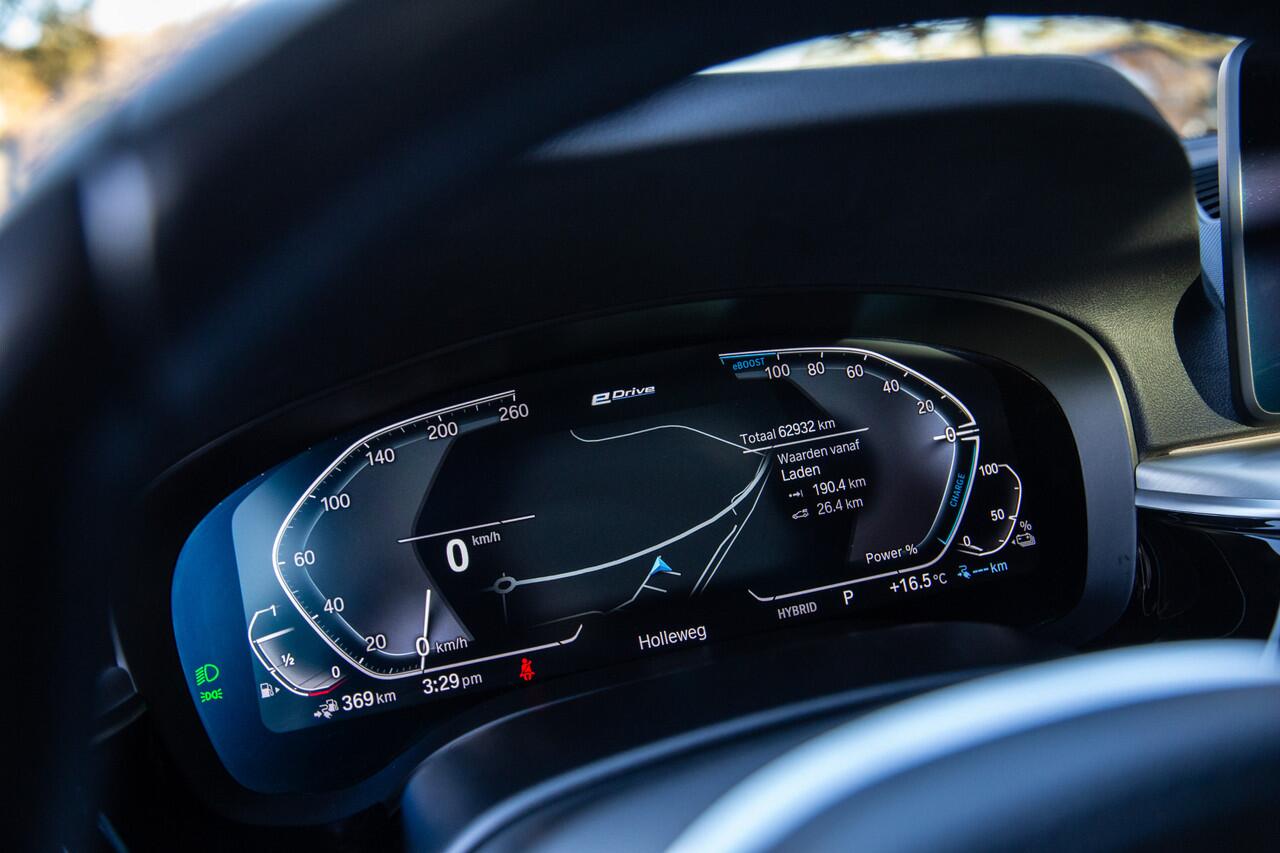 BMW 5-SERIE 530e Business Edition M-sport , Panoramadak, Harman/Kardon, Keyless entry,