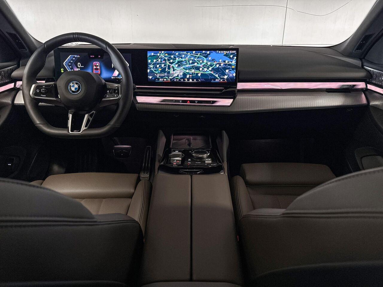 BMW 5-SERIE Touring 550e xDrive