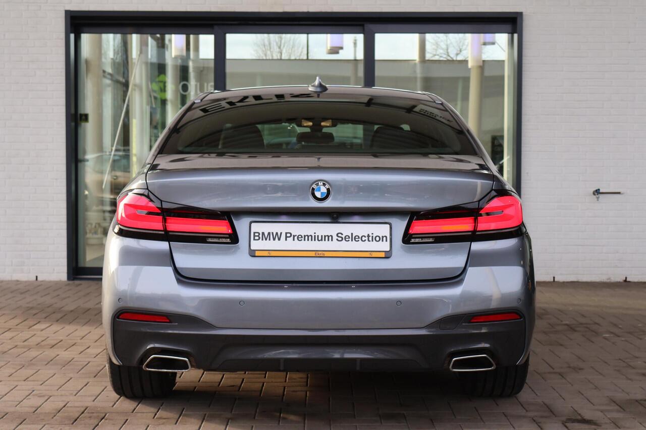 BMW 5-SERIE 530i xDrive High Executive | M Sportpakket | Harman Kardon | Head Up Display