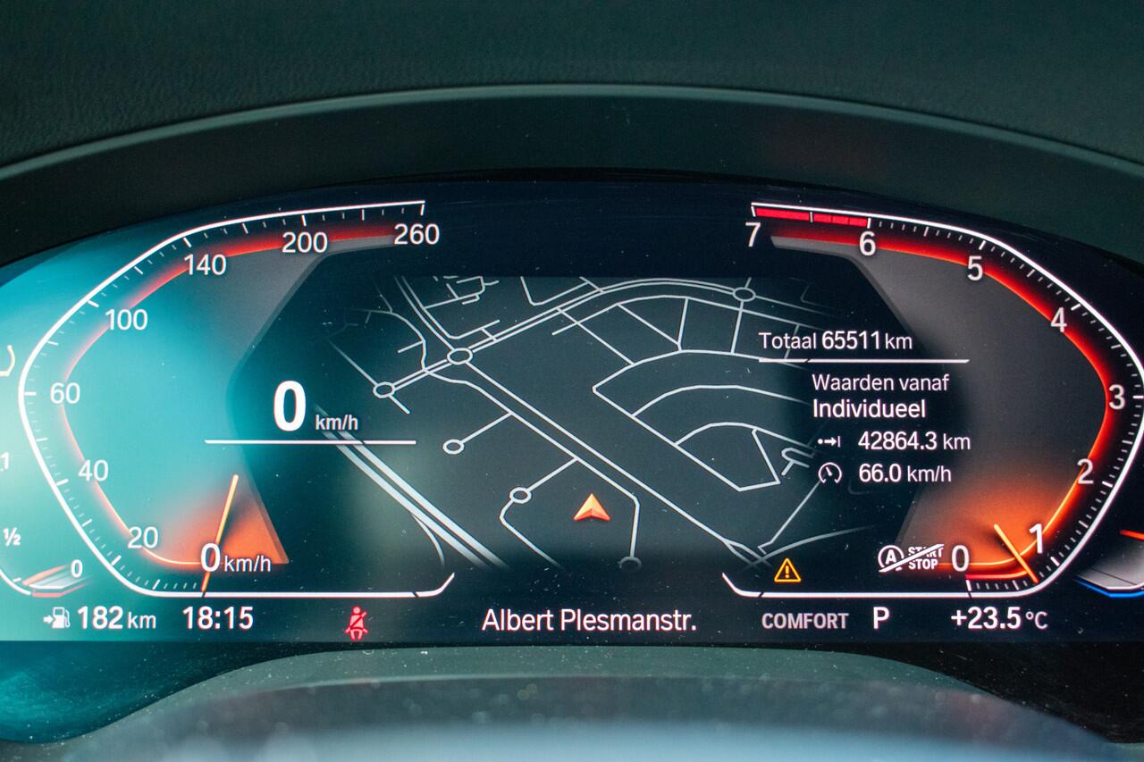 BMW 5-SERIE Touring 520i High Executive Edition -Luchtvering-Trekhaak-20"-DAB-Leder-