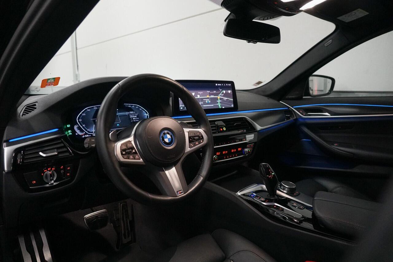 BMW 5-SERIE 530e xDrive M-Sport | Schuifdak | CoPilot | Harman Kardon