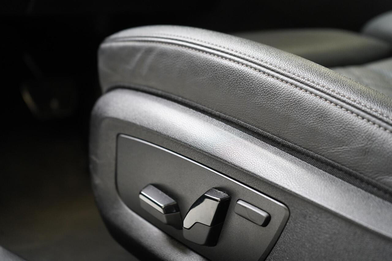 BMW 5-SERIE 530e 293pk M Sport Edition | Leder | Sportstoelen | Elektr.verstl. stoelen | Trekhaak