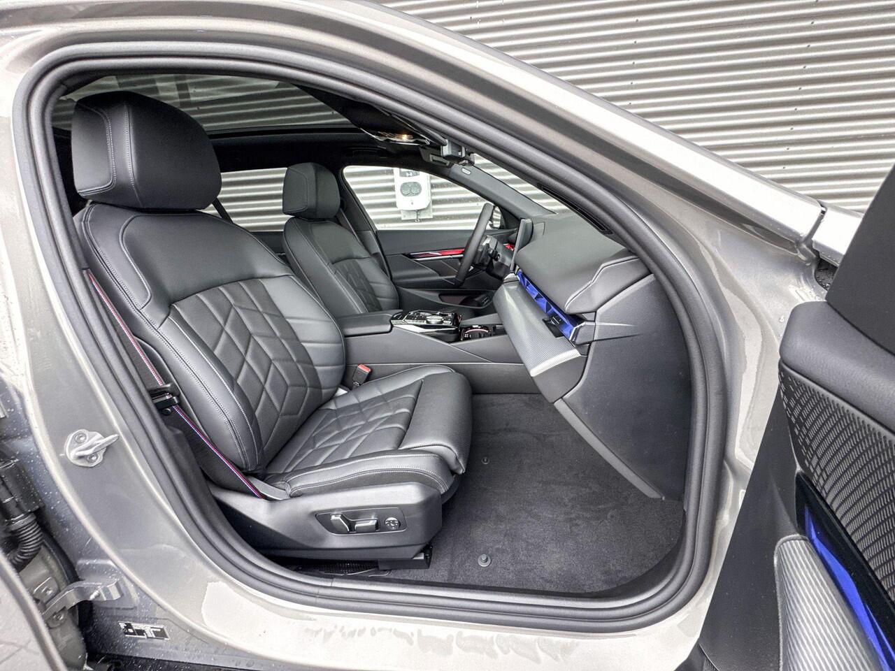 BMW 5-SERIE Touring 520i | M Sport Pro | Innovation Pack | Travel Pack | Comfort Pack | Trekhaak