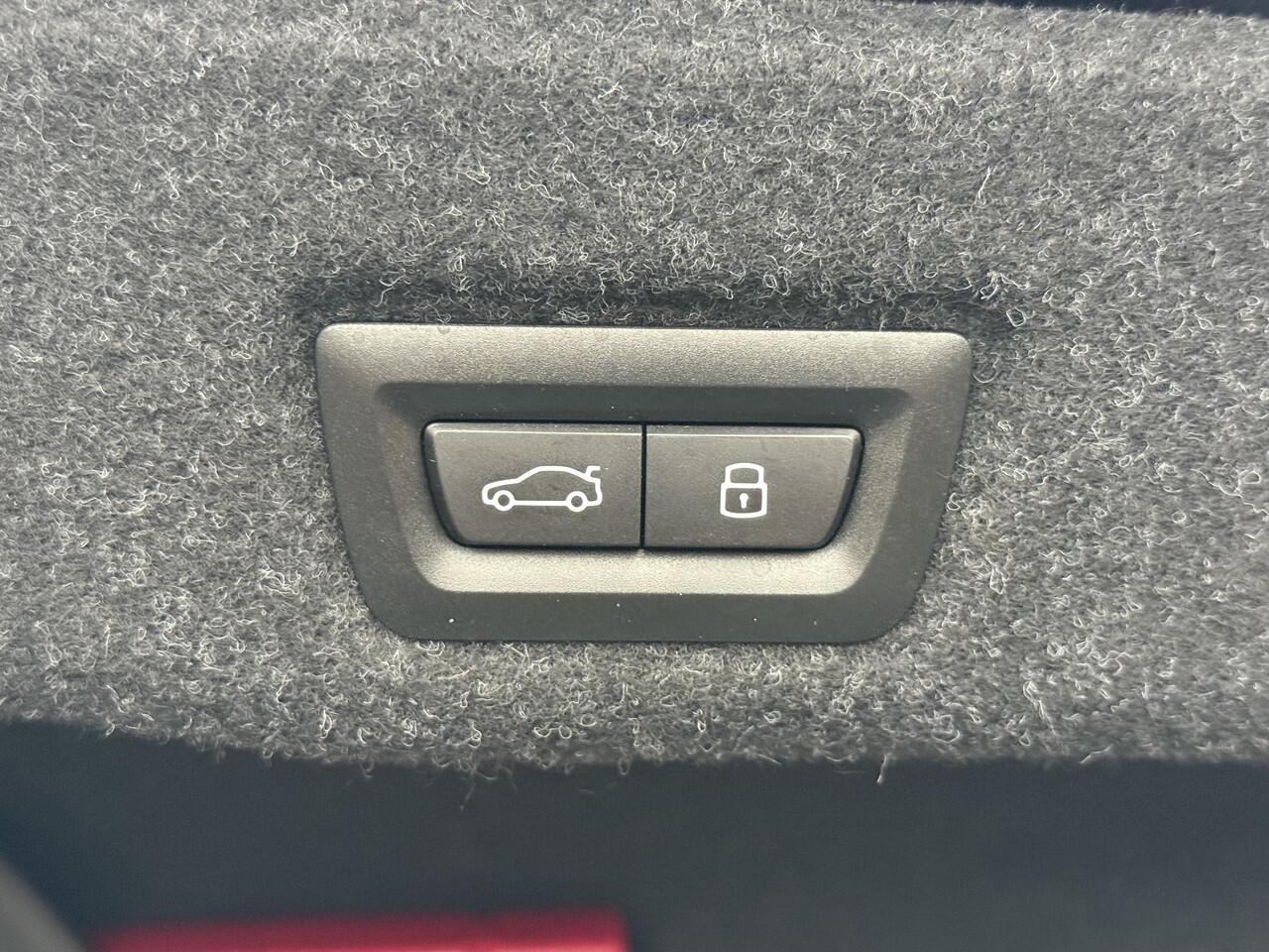 BMW 5-SERIE 520i M Sport Led Camera Harman Kardon BTW Headup