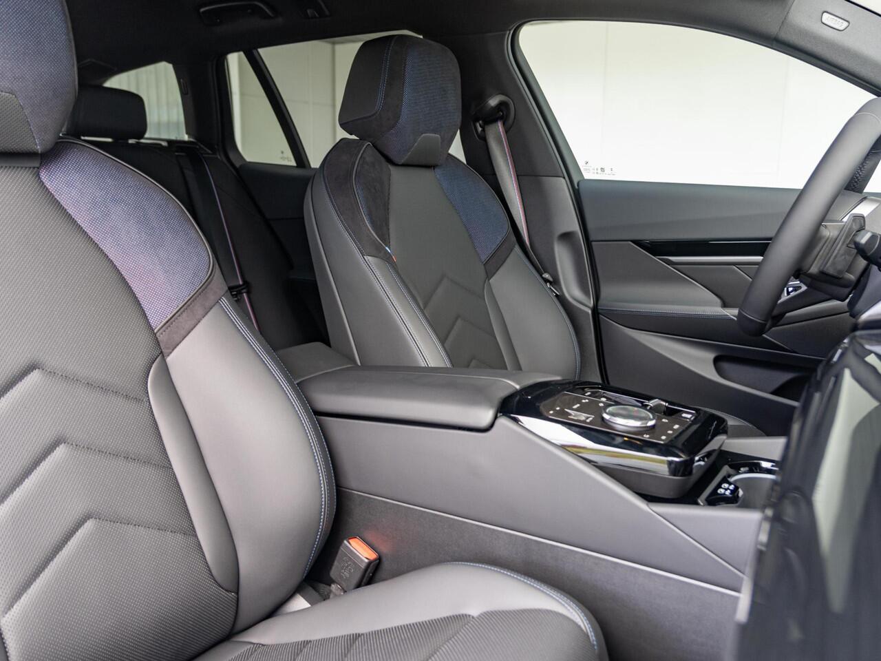 BMW 5-SERIE Touring 520i | M Sport Package | M Sport Package Pro | Travel Package | Showroom Selection