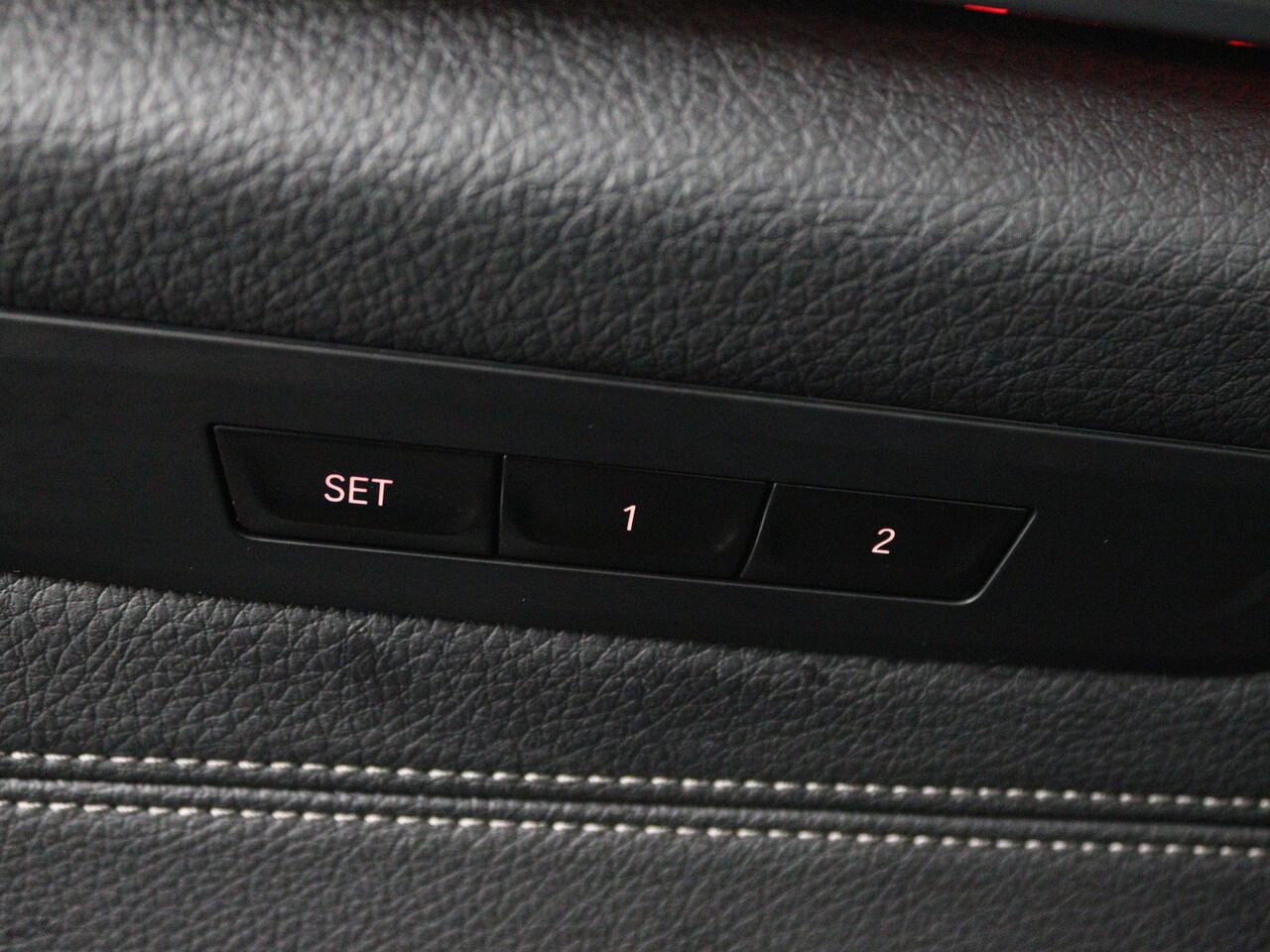 BMW 5-SERIE 530e Business Edition Plus | M Sport | Panoramadak | Head-up Display | Live Cockpit | Nederlandse Auto | NAP |