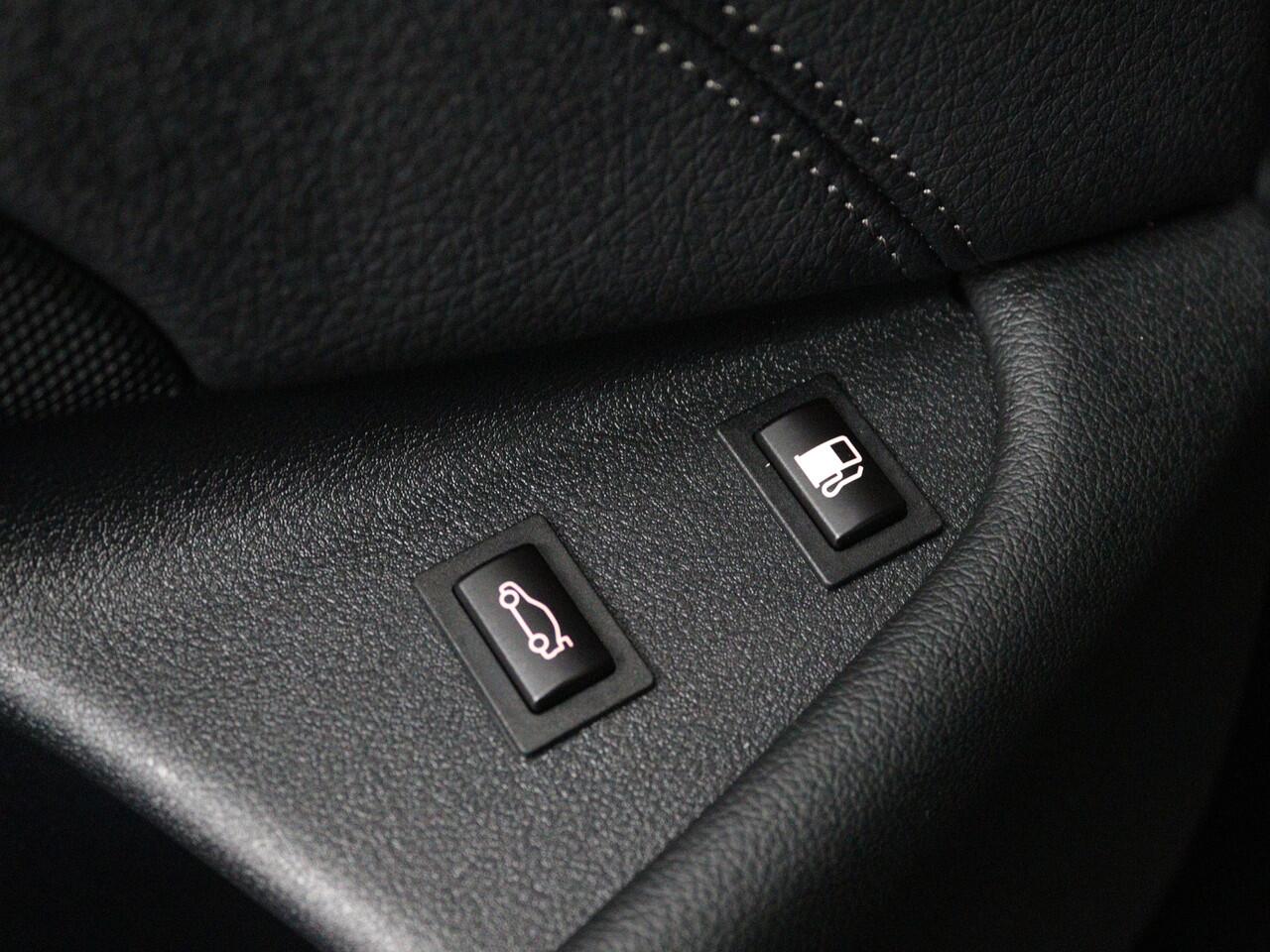 BMW 5-SERIE 530e Business Edition Plus | M Sport | Panoramadak | Head-up Display | Live Cockpit | Nederlandse Auto | NAP |