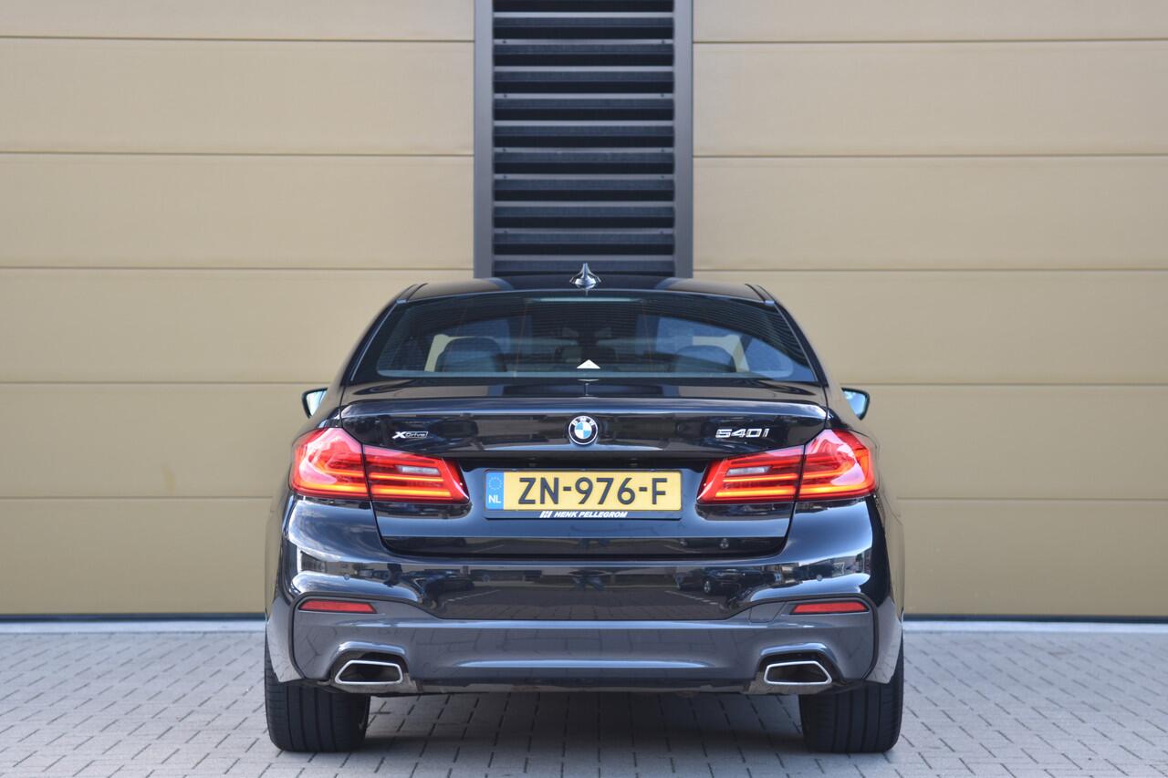 BMW 5-SERIE 540i xDrive High Executive * Comfortstoelen * M-Sportpakket * 1e Eigenaar * Dealeronderhouden *