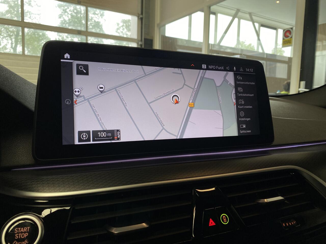 BMW 5-SERIE 520i Edition Plus M pakket, Pano, 19inch Sfeerverlichting