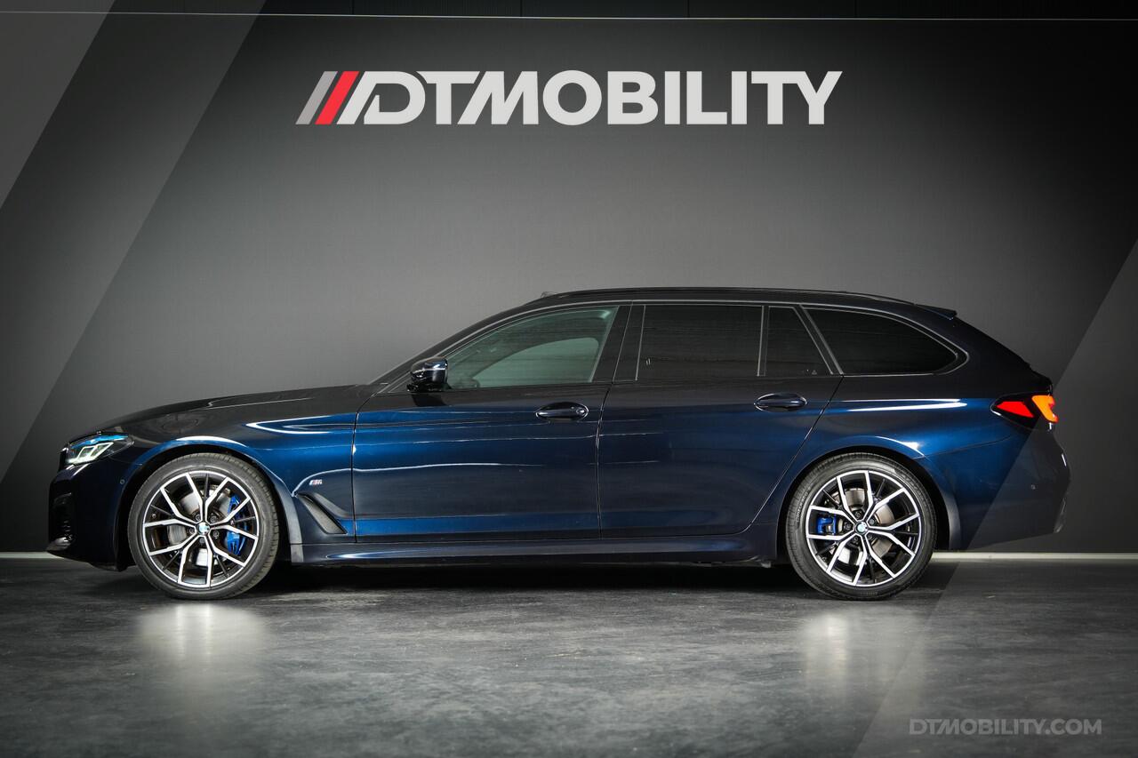 BMW 5-SERIE Touring | 530i High Ex. M-Sport | Panoramadak | Harman/Kardon | Laser