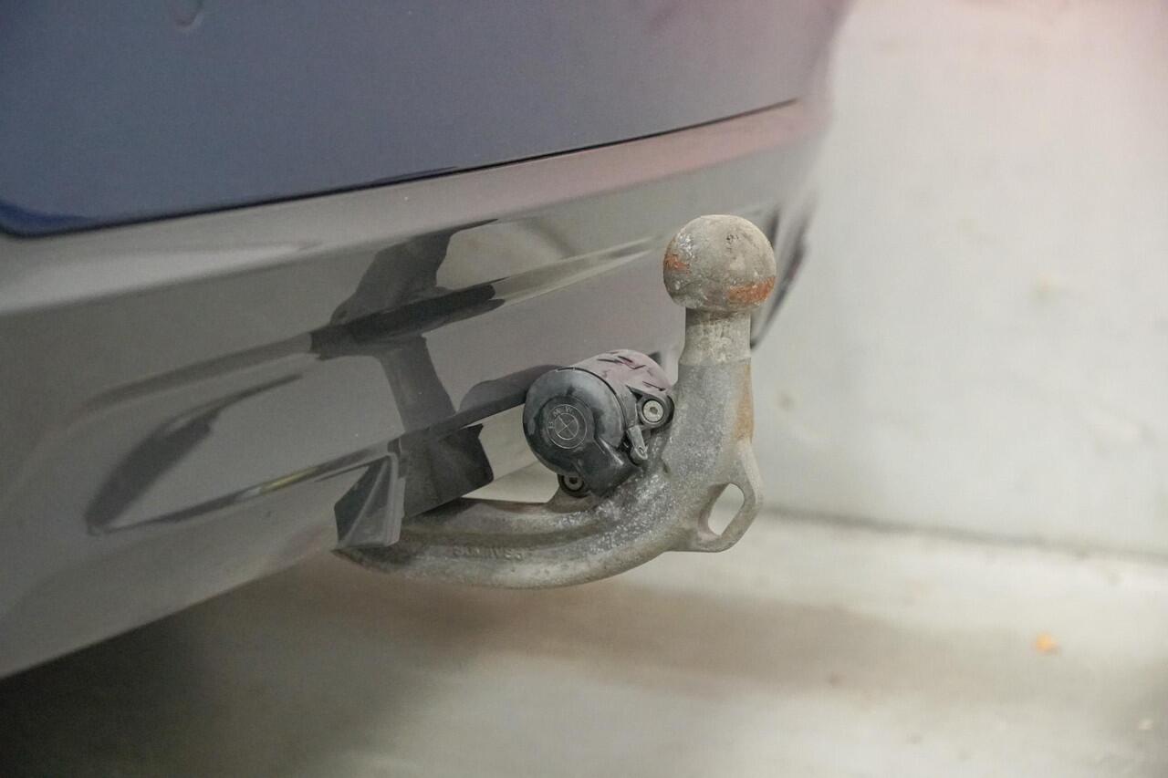 BMW 5-SERIE Touring 530e M-Sport | Panoramadak | Driving Assistant Professional | Hifi | Elektr. Trekhaak