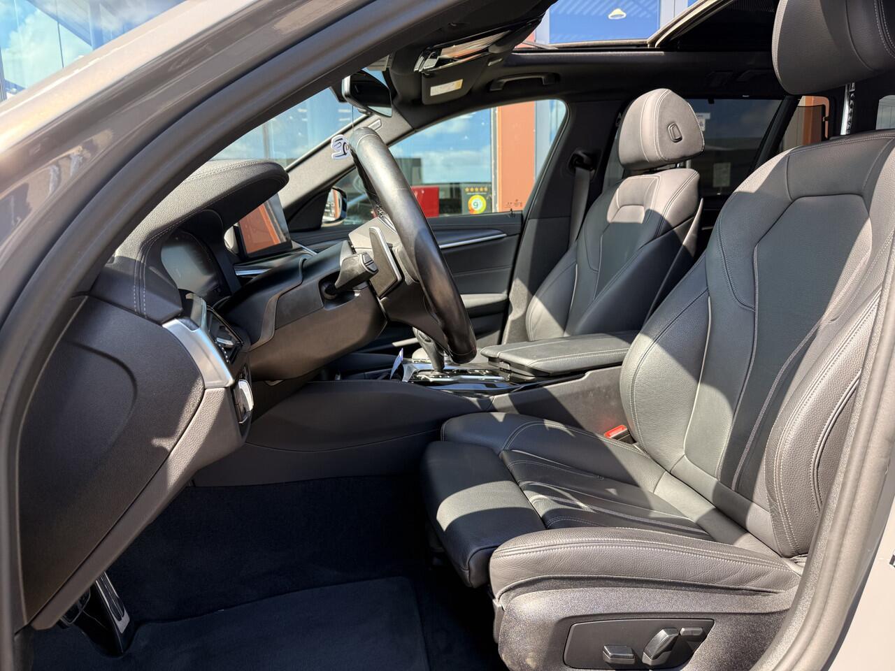 BMW 5-SERIE Touring 530i High Executive M-Sport | Pano | Headup | Laser