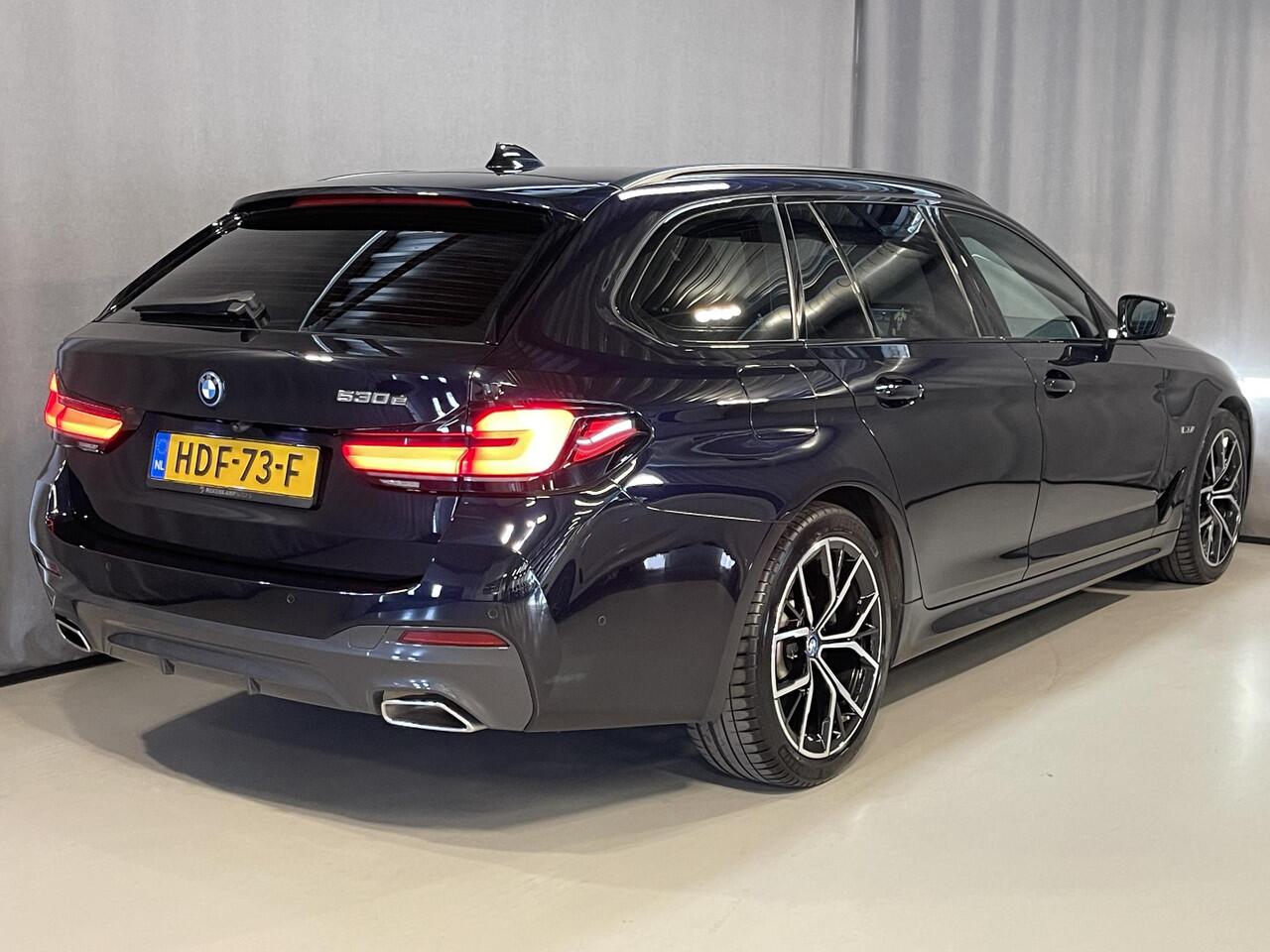 BMW 5-SERIE Touring 530e High Executive M Sport 19"/Stoel + stuurverwarming/Adaptieve cruise/LED/Camera/Apple Carplay & Android Auto/HiFi