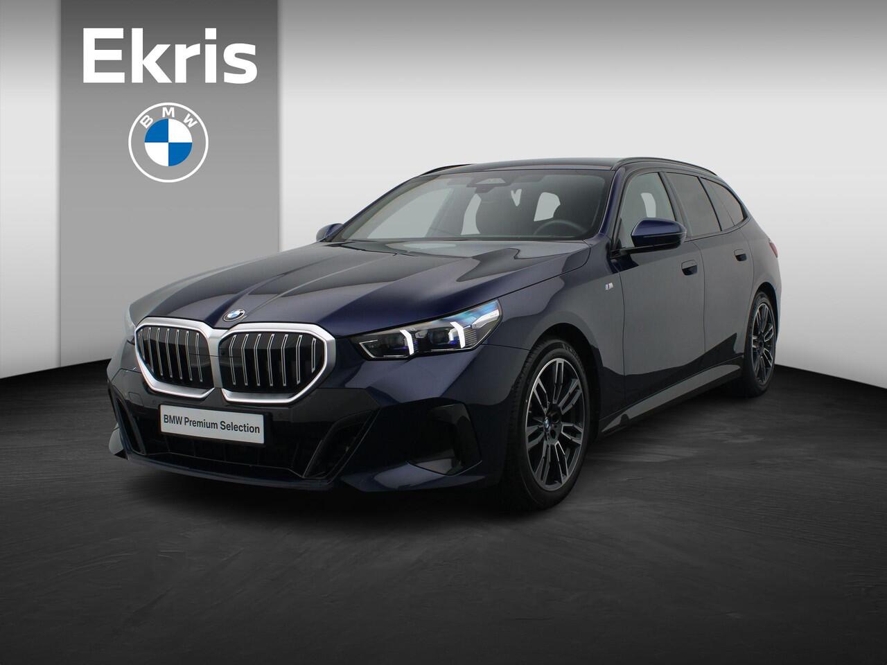 BMW 5-SERIE Touring 520d M Sportpakket | Innovation Pack | Travel Pack | Comfort Pack | Trekhaak | Harman-Kardon | 19"