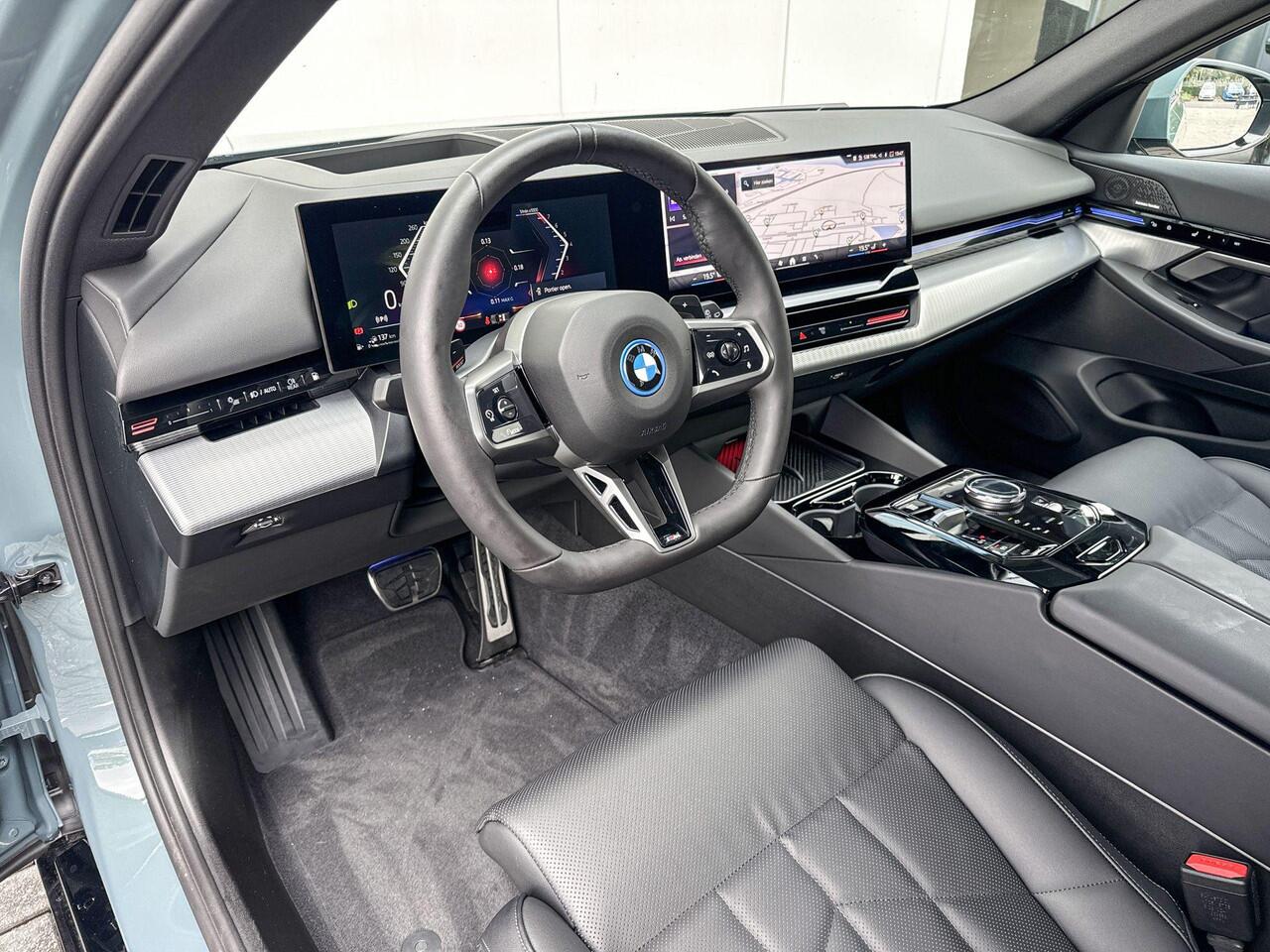 BMW 5-SERIE Touring 530e | Selections | Innovation Pack | M Sport | Harman-Kardon