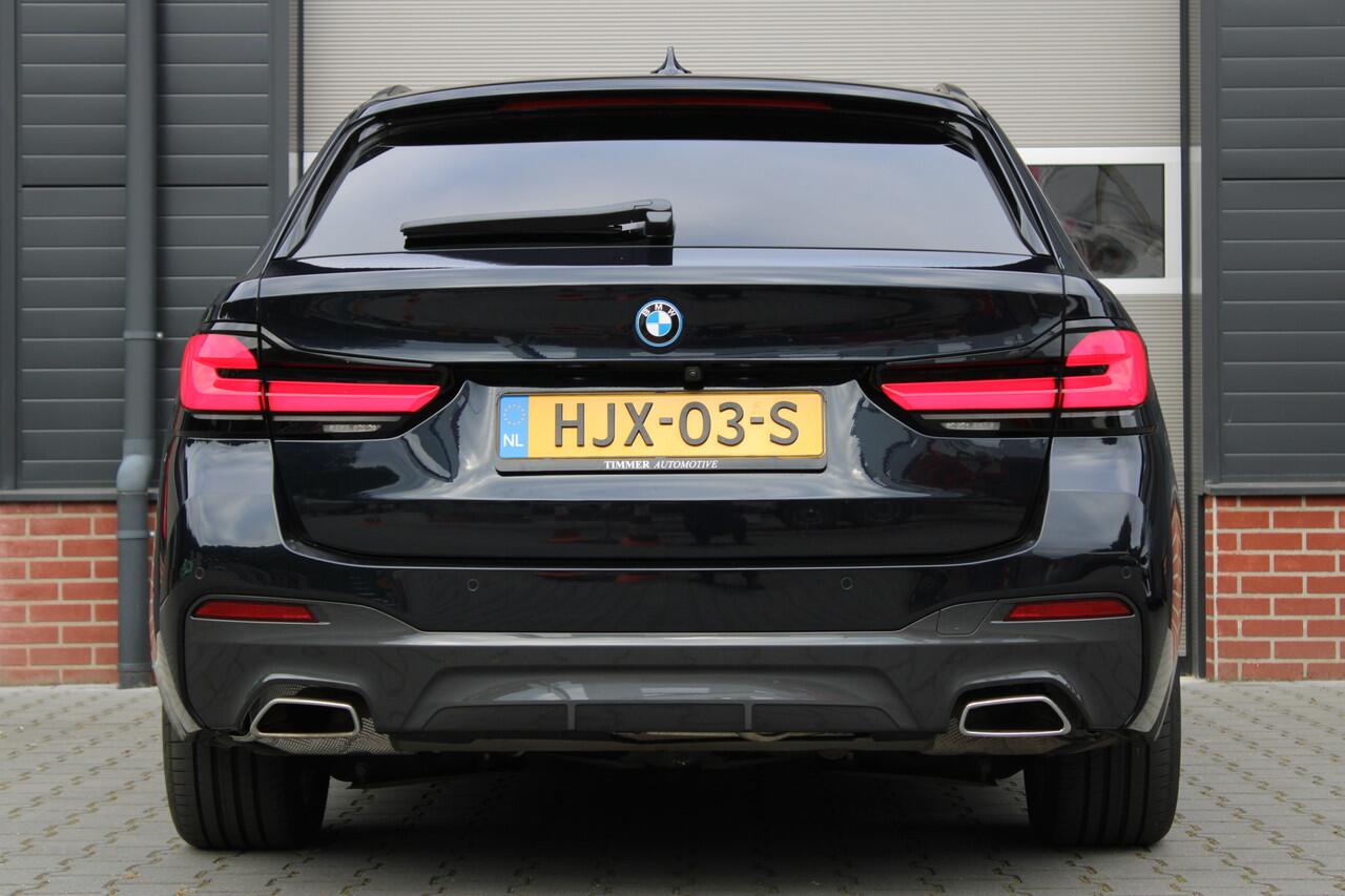 BMW 5-SERIE Touring 530e x-Drive High Executive M-Sport - Dealer onderhouden Laser light - Panoramadak - Trekhaak - Apple Carpay - Head-up display