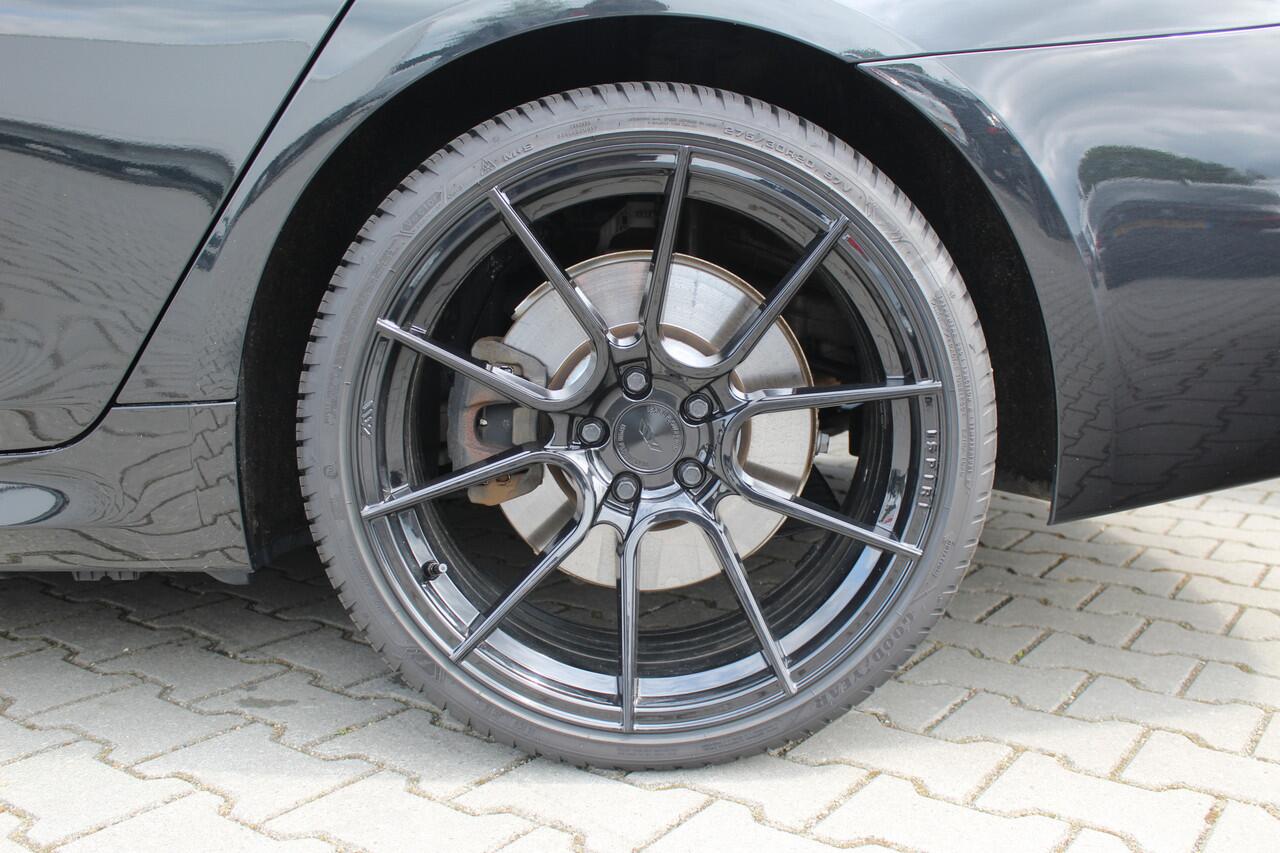 BMW 5-SERIE 545e xDrive Business Edition Plus | Incl. 12 maanden garantie | Harman/Kardon | Dodehoek detectie | F1 Flippers | Cruise control | Apple carplay/Android auto | Stoelverwarming | Lichtmetalen velgen 20"