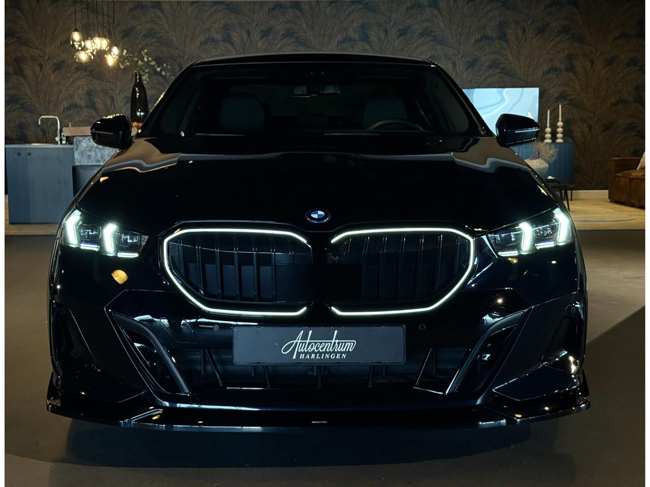 BMW 5-SERIE 530e I M-pakket I 21" INDIVIDUAL I Pano I Carbon