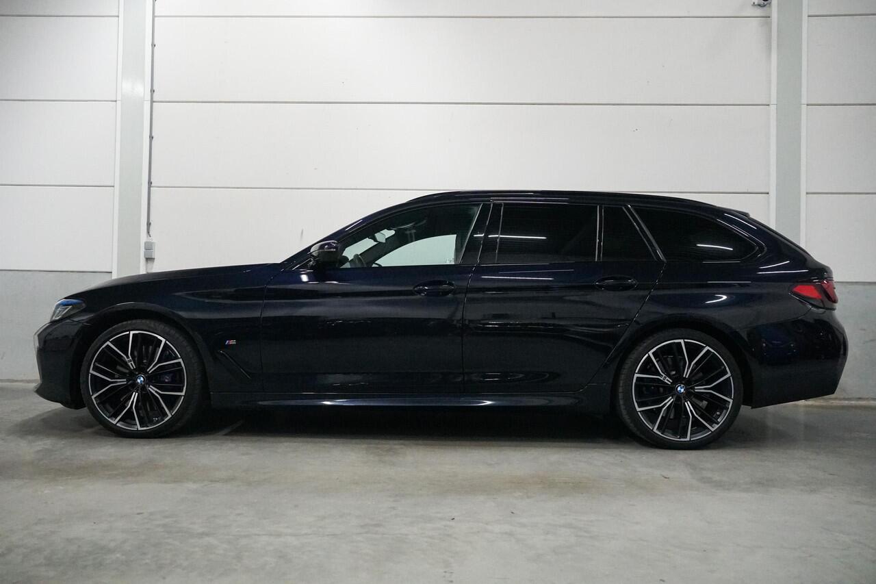 BMW 5-SERIE Touring 540i xDrive M-Sport | Panoramadak | CoPilot | Harman Kardon
