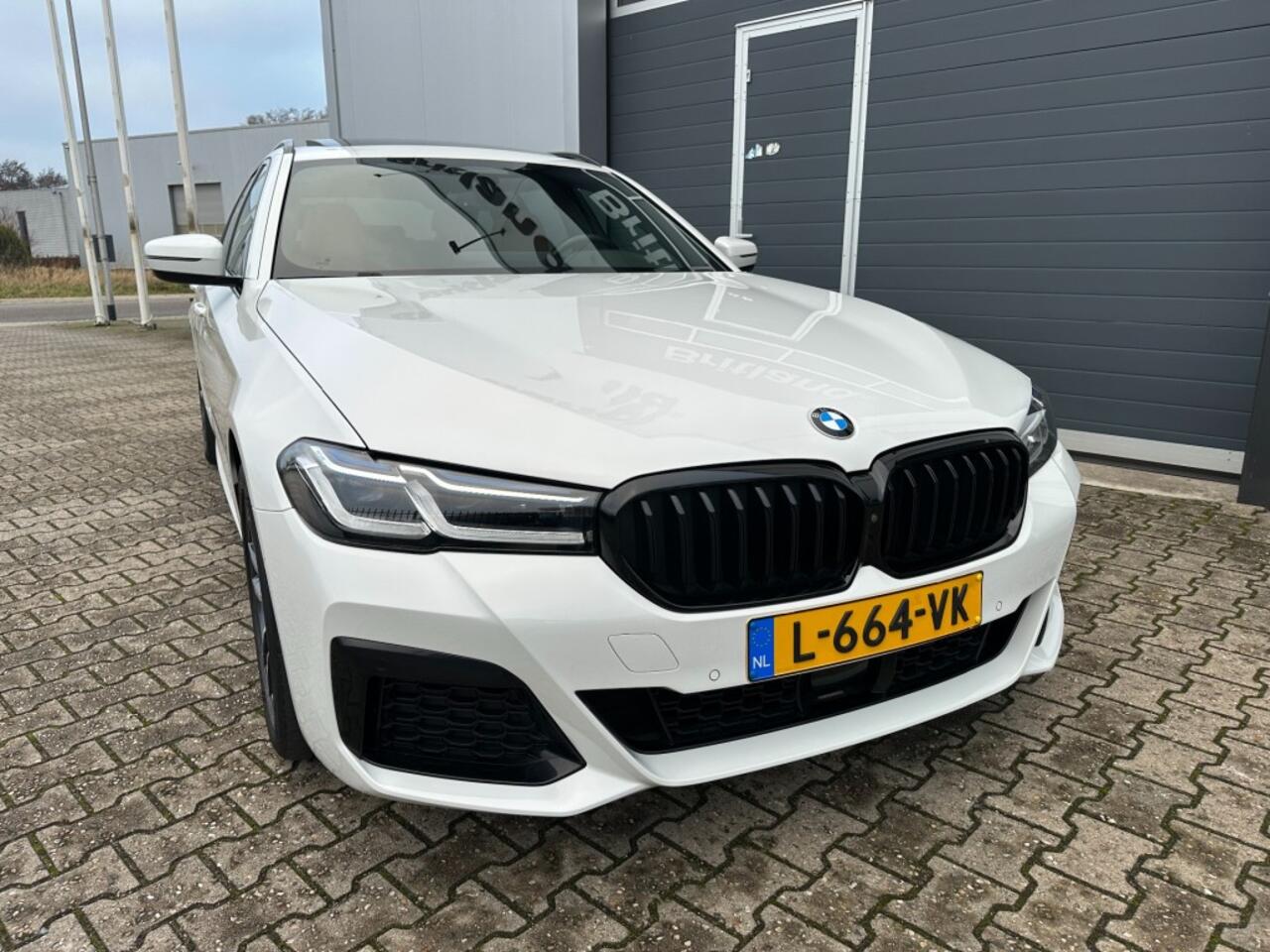 BMW 5-SERIE 530e M-sport Touring 2021 BTW *Pano *Adaptive *Leer *Laser *360gr Camera