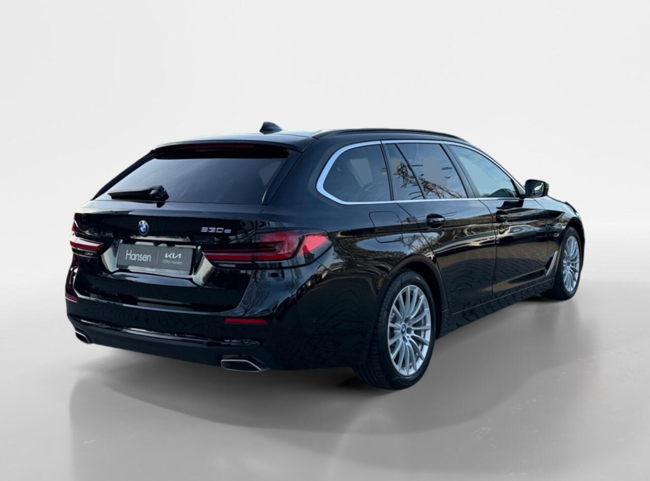 BMW 5-SERIE Touring 530e High Executive I Leder I Navi I Cruise I Camera