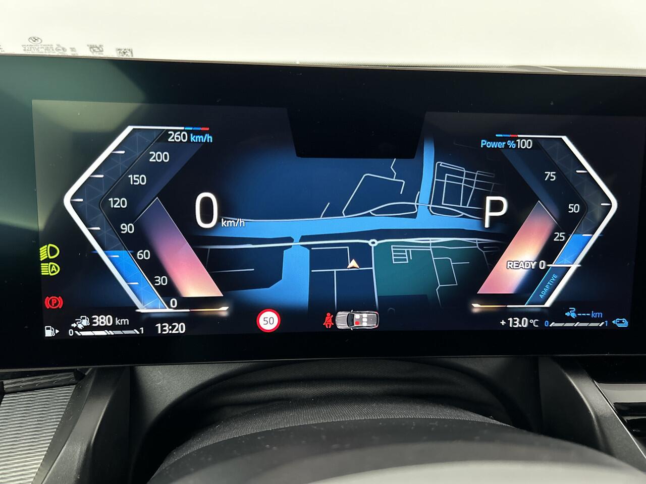 BMW 5-SERIE Touring 530e/M-Sport/Pano/Trekh/Leder/20"/BTW/Ned.Auto