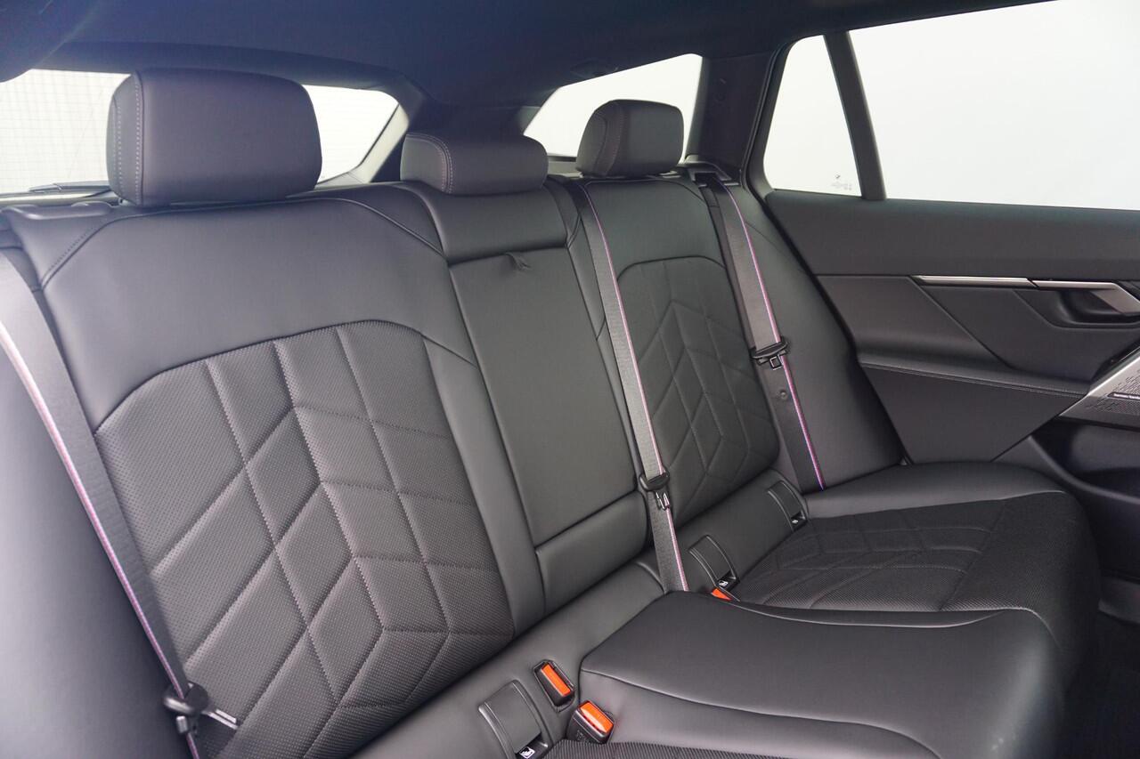 BMW 5-SERIE Touring 530e M Sportpakket Pro 20'' / Panoramadak / Stoelventilatie / Harman Kardon / Trekhaak | Ekris Selection