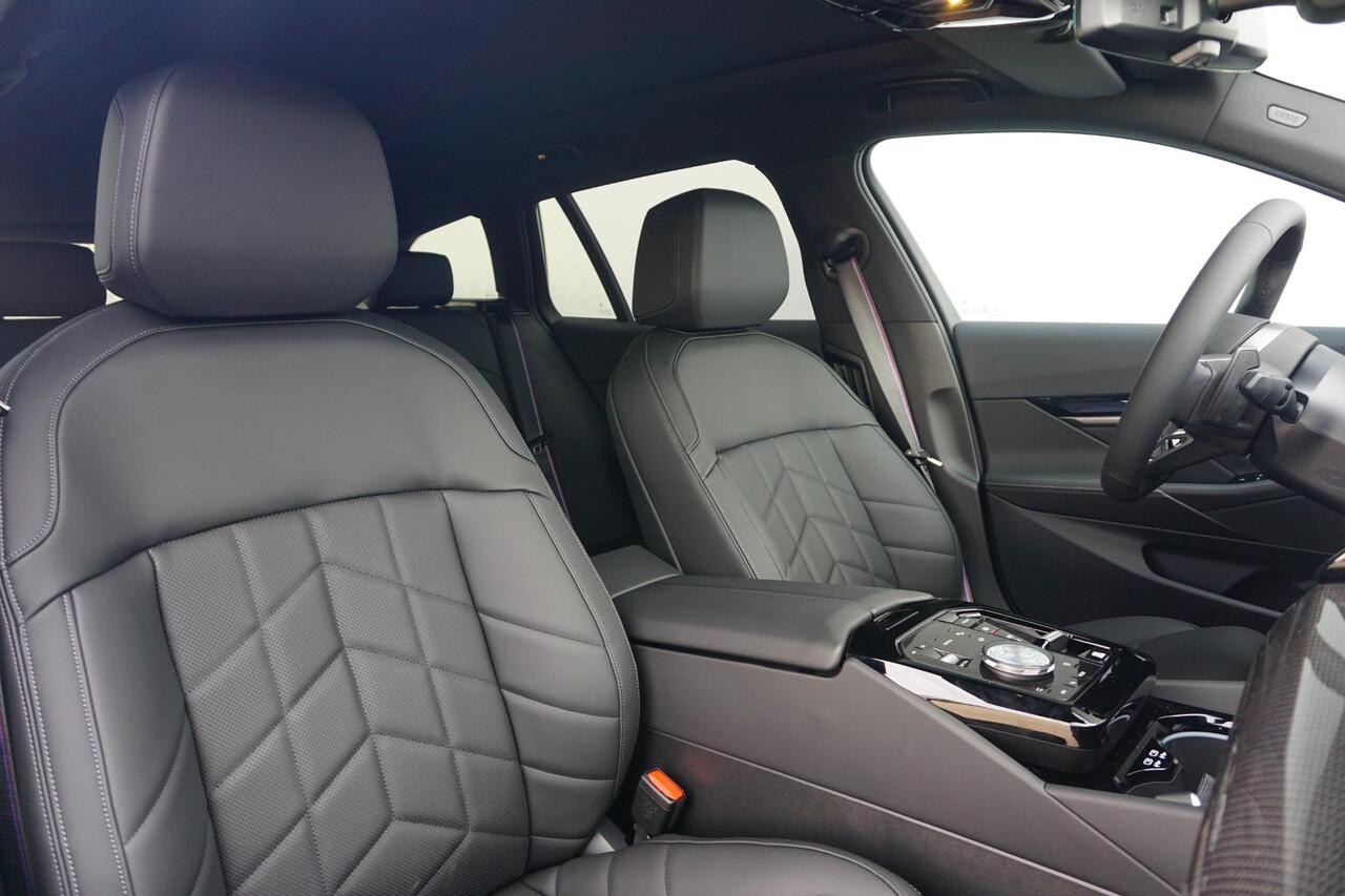 BMW 5-SERIE Touring 530e M Sportpakket Pro 20'' / Panoramadak / Stoelventilatie / Harman Kardon / Trekhaak | Ekris Selection