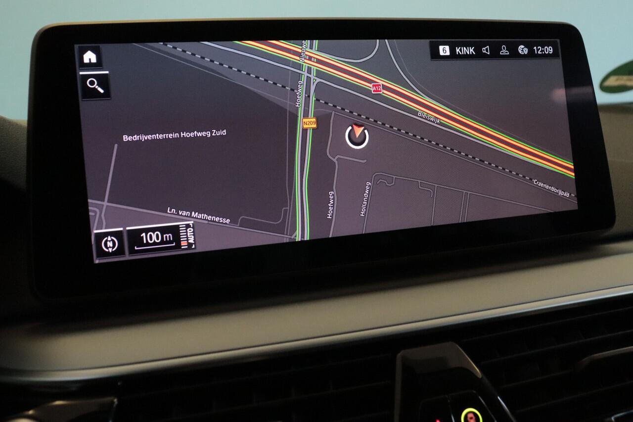 BMW 5-SERIE Touring 520i Business Edition Plus | NAVI | CLIMA | CAMERA + PDC | STOELVERW+GEHEUGEN | LED |