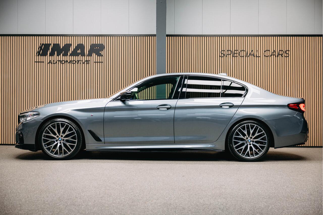 BMW 5-SERIE 540i High Executive Edition | Pano | Head-Up | M-Sportpakket | Dealer Onderhouden |