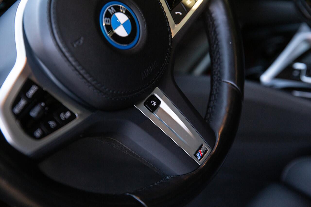 BMW 5-SERIE 530e Business Edition M-sport , Panoramadak, Harman/Kardon, Keyless entry,