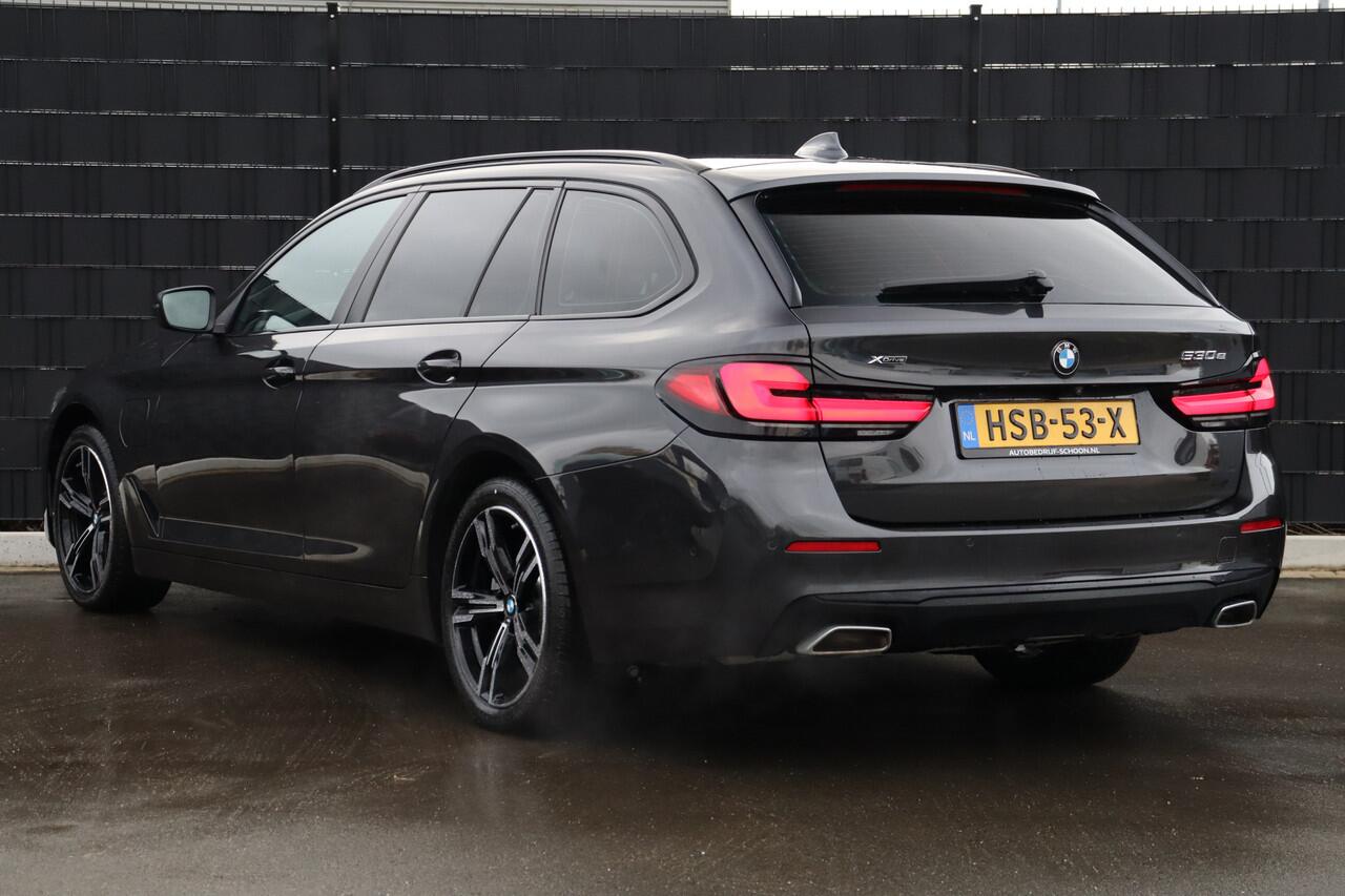 BMW 5-SERIE Touring 530e xDrive Executive PHEV | Navigatie | Cruise Control | Climate Control | Stoel-/Stuurverwarming | Elek. Trekhaak