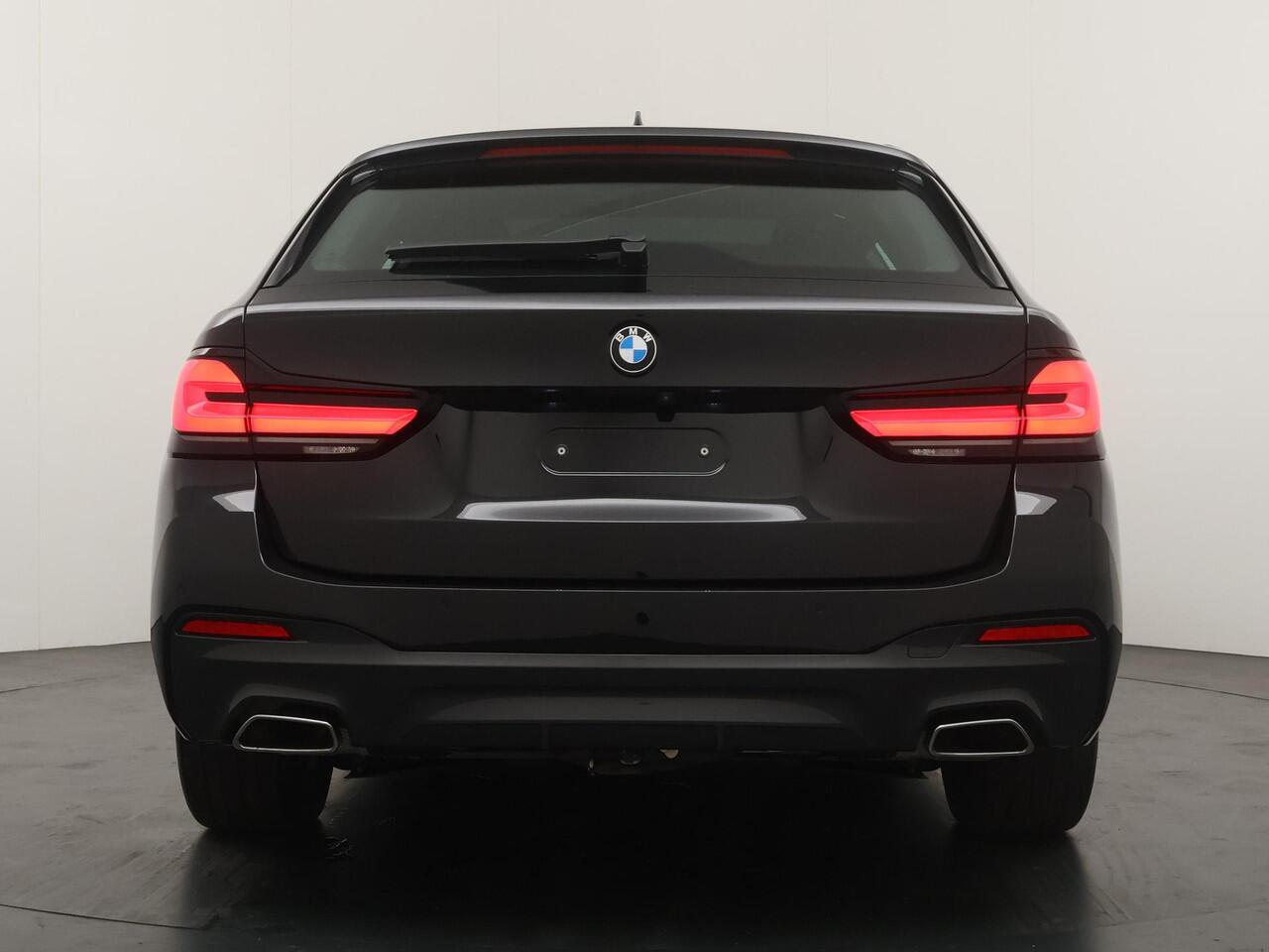 BMW 5-SERIE Touring 540i xDrive | M-Sport | Harman Kardon | Co-Pilot | Soft Close | Comfort Access | Stoelventilatie en verwarming | Panoramadak | Head-Up | 4 Zone Airco |