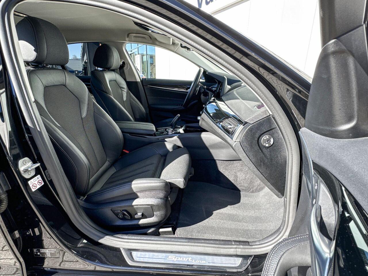 BMW 5-SERIE Sedan 520d xDrive High Executive | Selections